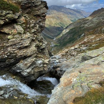 Scendendo dal Lac de Saint Martin, Valgrisenche. 14/09/2025 (Foto di Ennio Gaddò)