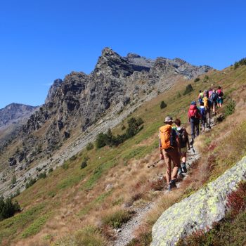 Salita al Colle di Valmeriana, 2281 m. (Foto di Andrea Miola)