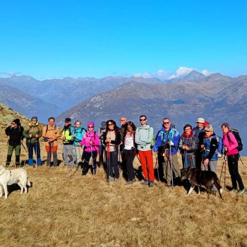 In cima. Gita sociale al Monte Gregorio, Valchiusella, 9/11/2025 (Foto di Gabriele Camerlo)