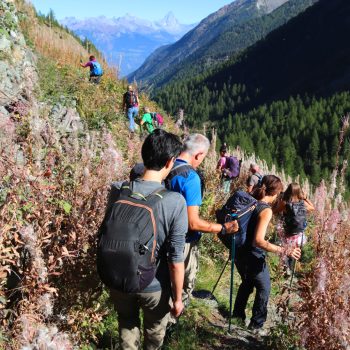 Salendo al Lago Lavodilec (Val Clavalitè), 27/09/2026 (F. Andrea Miola).